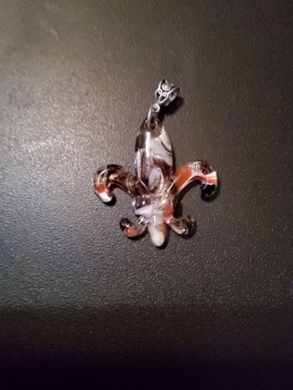 Fleur-de-Lis Pendant in Brown and White